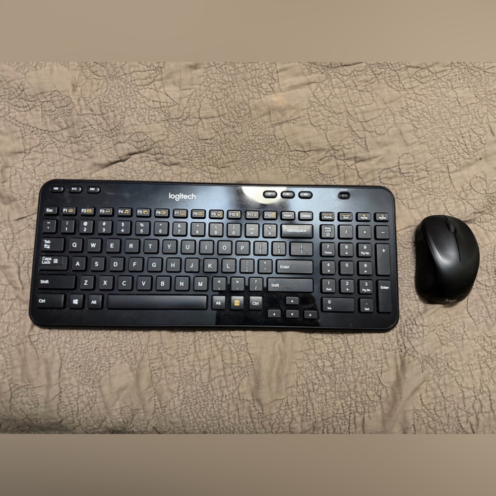 Logitech Black Wireless Keyboard with Mouse